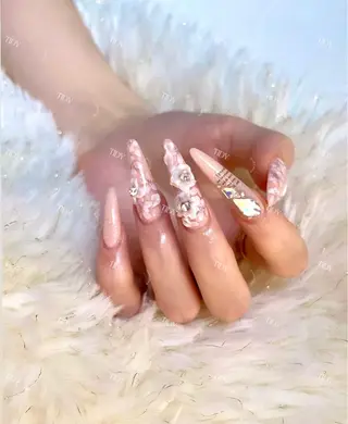 ネイル TIDY M&Mのネイルデザイン