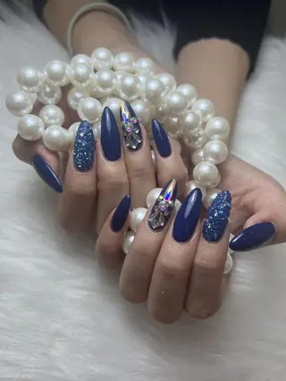 ネイル DEMAIN- 🌹のネイルデザイン