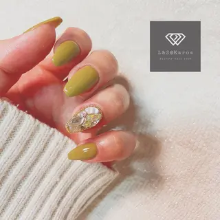 ミディアム ネイル L&S@Karos所属・L&S@ Karosのネイルデザイン