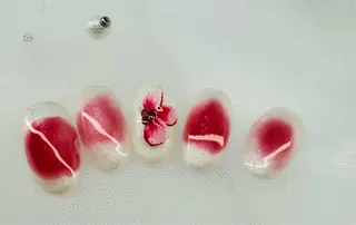 ネイル Regina レジーナのネイルデザイン