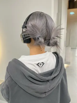 カラー 艶ブリーチ/表参道 ハイトーン /実乃梨のヘアスタイル