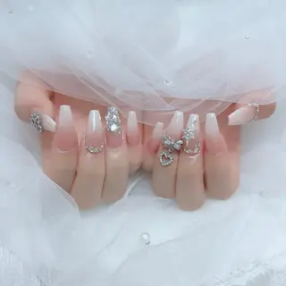 ネイル 🤍LOTUS渋谷 natsuki🤍のネイルデザイン