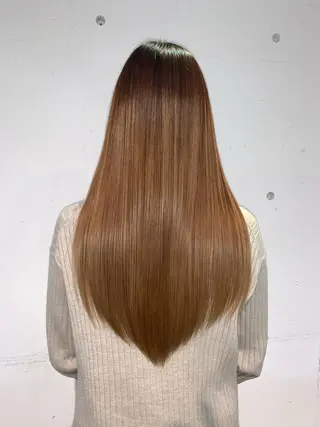 ロング AiRU hair MARINAのヘアスタイル