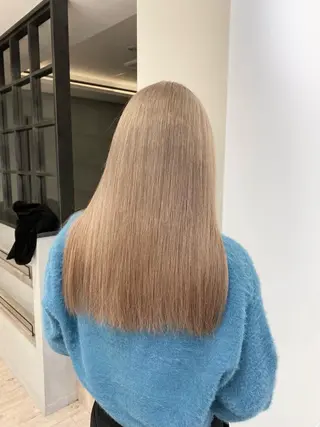 ロング カラー ハイトーン特化サロン 🍑momo🍑のヘアスタイル