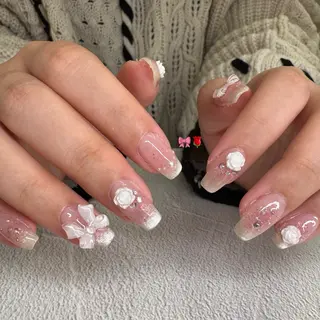 ネイル nail_era_ ainaのネイルデザイン