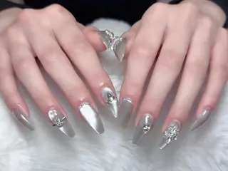 ネイル ネイルサロン Easenのネイルデザイン