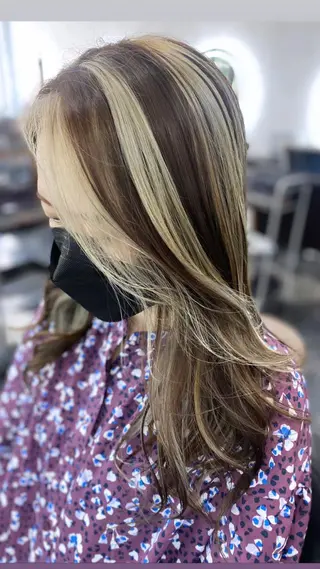 カラー LOHAS Kanaのヘアスタイル