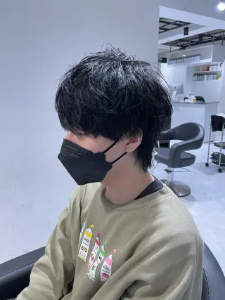 ショート カラー パーマ ヘアアレンジ メンズ マツエク・マツパ アイブロウ スパイキー/フェザー /波巻き/かいとのヘアスタイル