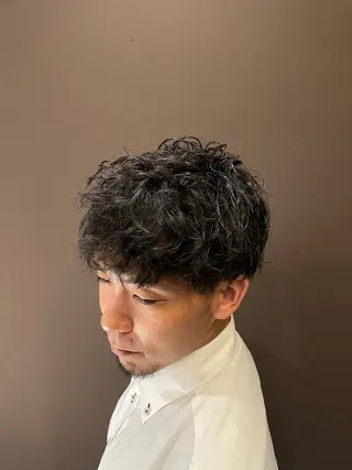 ショート パーマ ヘアアレンジ メンズ barber shopのヘアスタイル
