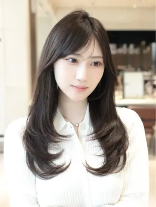 ロング カラー レイヤー/顔周り /透明感🩶高橋大のヘアスタイル