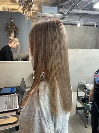 セミロング qulim所属・qulim【クリム】 /ハイトーン/海音のヘアスタイル