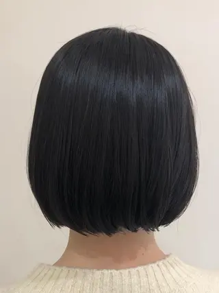 ショート カラー 細めハイライト🩶 ボブ/レイヤーカットのヘアスタイル