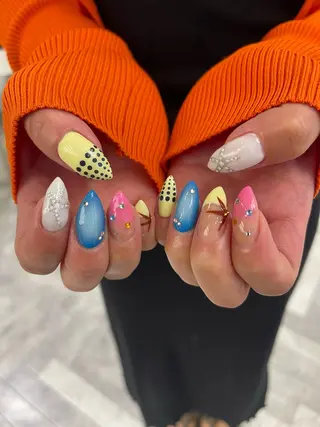 ネイル ユナ🌙 nailのネイルデザイン