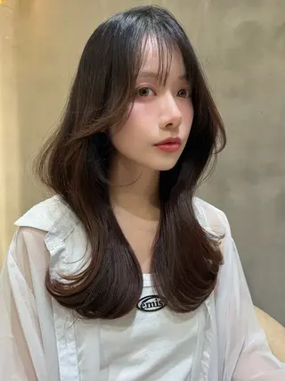 セミロング カラー パーマ 仙台Ｉ韓国レイヤー Ｉ髪質改善Ｉ伊藤拓海のヘアスタイル