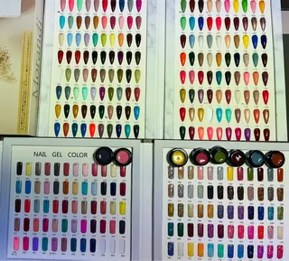 ネイル Felice所属・ベテランネイル cnc  nailのネイルデザイン