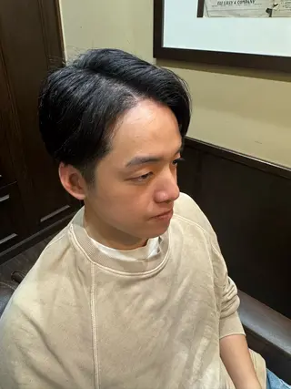 ミディアム 河邉 眞由香のヘアスタイル