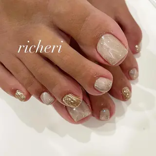 ミディアム ネイル richeri beautyのネイルデザイン