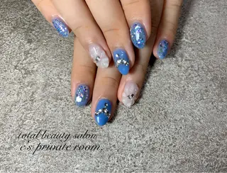 ネイル LAVISH nail salonのネイルデザイン
