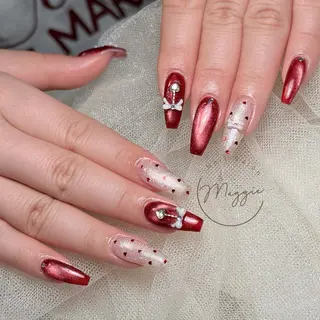 ネイル Maggie Nail🦩のネイルデザイン
