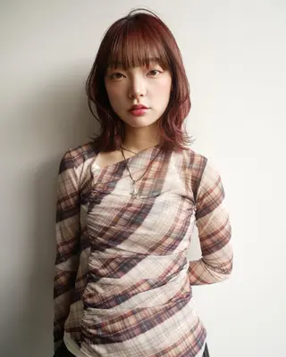 ミディアム カラー 森田遥奈/透明感カラ ー/似合わせカットのヘアスタイル