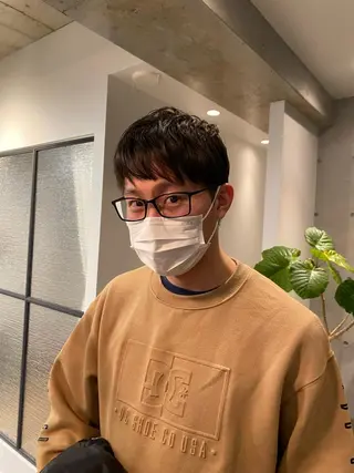 ショート メンズ 髪質改善/縮毛矯正/ 透明感カラーYUMAのヘアスタイル