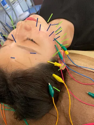 美容鍼灸サロン mahoroba院長のエステ・リラクイメージ