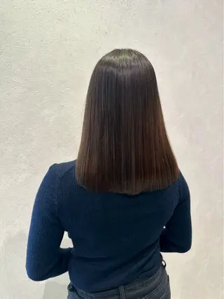 ミディアム カラー 中屋 比呂のヘアスタイル