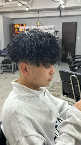 パーマ メンズ be'leef.ema 寝屋川店所属・スペインカール/ メンズパーマ/山下のヘアスタイル