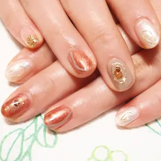 ネイル 山田 麻衣のネイルデザイン