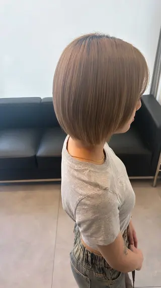ショート 善財 康葵のヘアスタイル