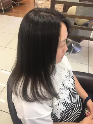 セミロング ママ美容師まつげ 🤍まき🤍のマツエク・マツパデザイン