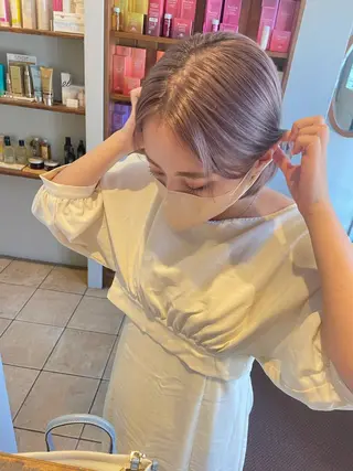 ショート カラー 渡辺 瑠美のヘアスタイル