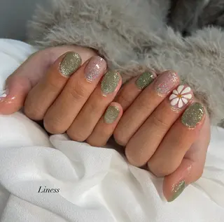 ネイル nailsalon Liness所属・nailsalon Linessのネイルデザイン