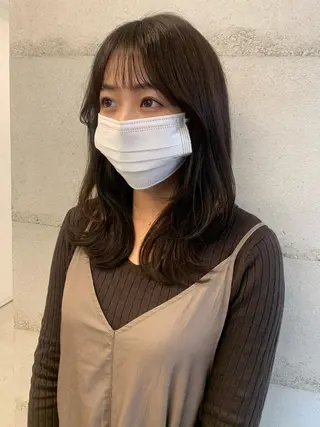 ミディアム カラー 透明感/オリーブ/ グレージュ/YUKAのヘアスタイル