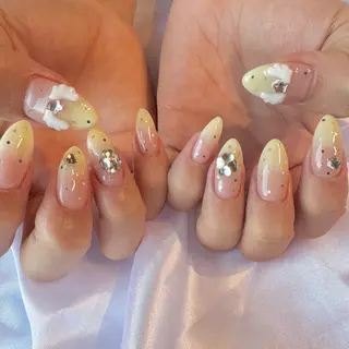 ネイル nail salon e'mu💐のネイルデザイン
