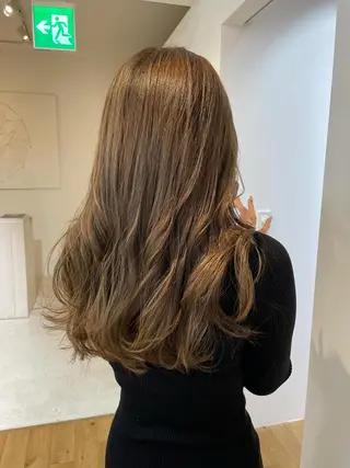 ロング 齋藤 巧のヘアスタイル