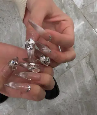 ネイル BERA NAILSのネイルデザイン