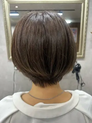ショート カラー Lien 深井店のヘアスタイル