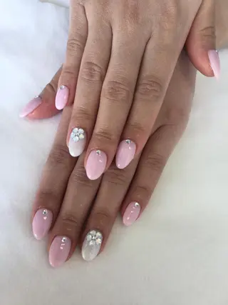 ネイル 💎🐰 saki. m 🐰💎のネイルデザイン