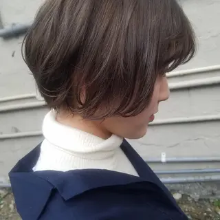 ショート 🙃 透明感カラー/ボブのヘアスタイル