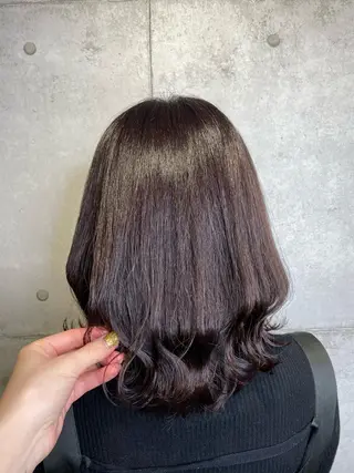 ショート カラー newi赤羽 HINATAのヘアスタイル