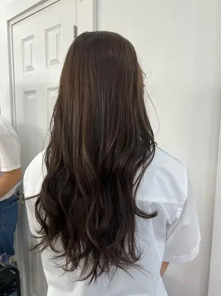 ロング カラー MION✂️ 似合わせカットのヘアスタイル