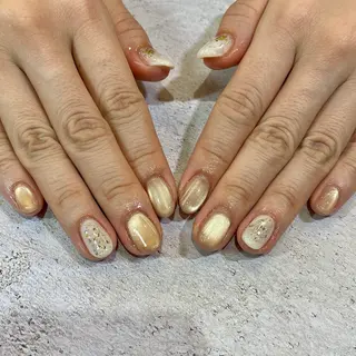 ネイル LUNI（シェアサロンHeartSpace内）所属・LUNI 久屋大通 ˚✧₊⁎/ yuriのネイルデザイン