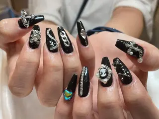 ネイル Ui_Amor (パラジェル)のネイルデザイン