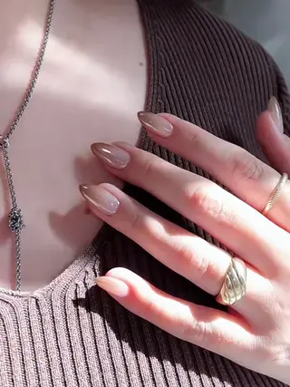 ネイル LEDアイラッシュ ∩_∩アオイのマツエク・マツパデザイン