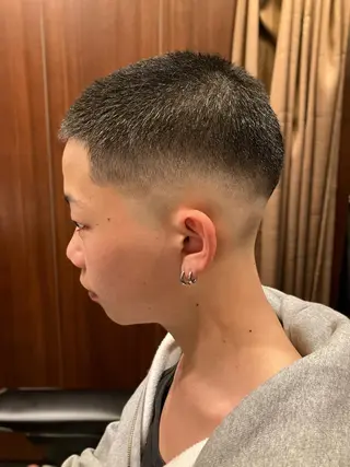 ショート BroTokyo Barbershop 銀座店所属・大河 たいがのヘアスタイル