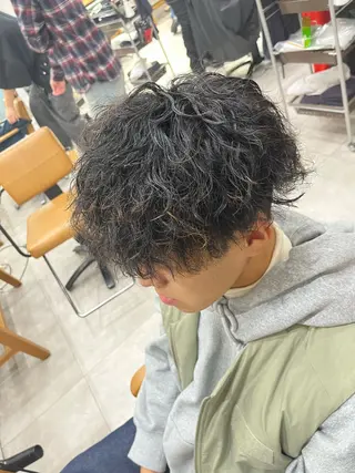 メンズ ユニテバイリトル所属・🏆メンズ特化🥇 店長YUTOのヘアスタイル