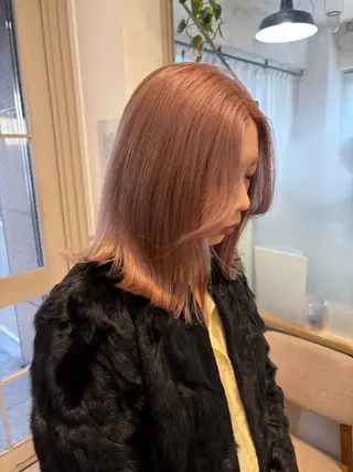 ミディアム カラー ミルクティー× グレージュMOMOのヘアスタイル