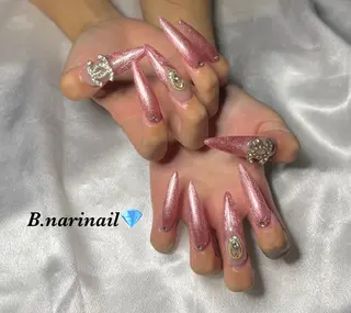 ネイル b.nari nailのネイルデザイン