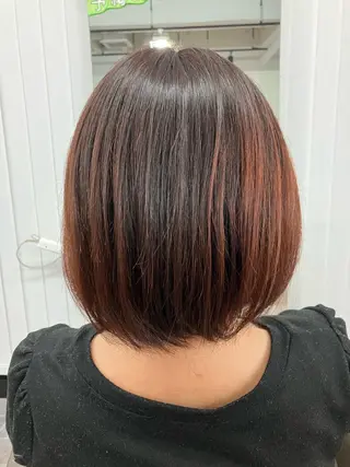 ショート カラー 徳永 花怜のヘアスタイル